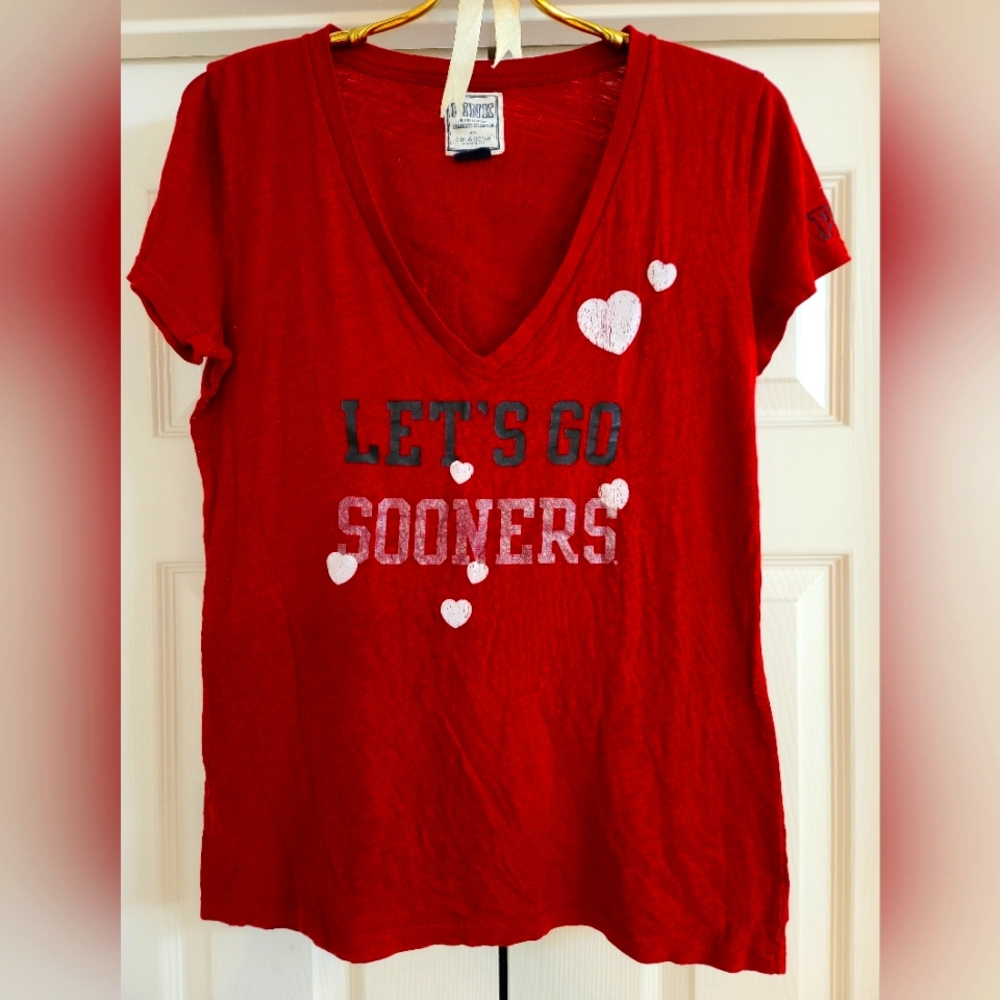 PINK OU Sooner Collegiate V-neck T-shirt